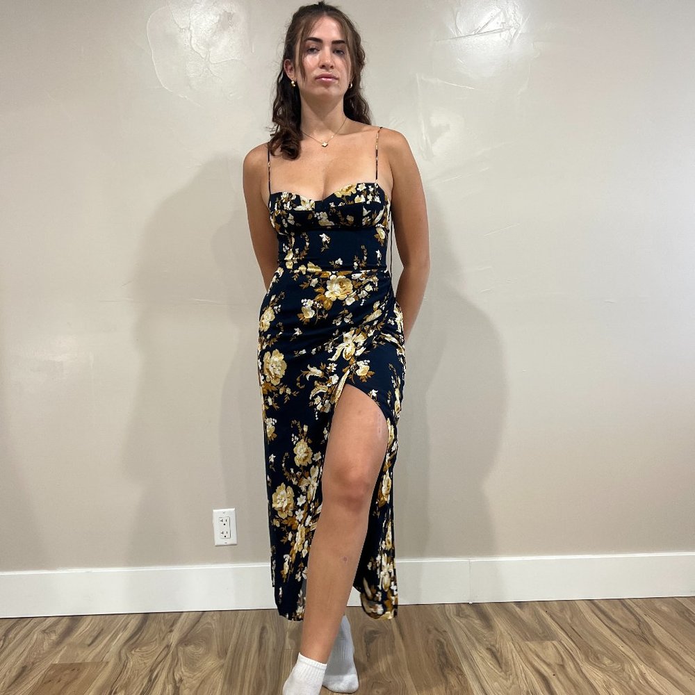 Reformation Kourtney Dress | Divinity 🎉SALE🎀 NEW - Picture 2 of 16